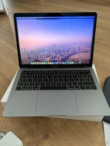 MacBook Air Retina 13-inch 2019, 128GB - 2