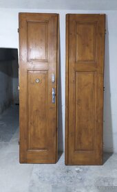 Staré historické drevené dvere dvojkrídlové - 2