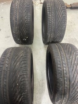 275/40 R20 - 2