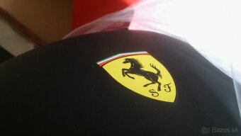 prilba Ferrari NEPOUŽITÁ - veľkosť M - 2