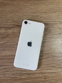 Iphone se 2020 64gb sklo+kryt - 2