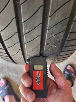 235/55 r18 - 2