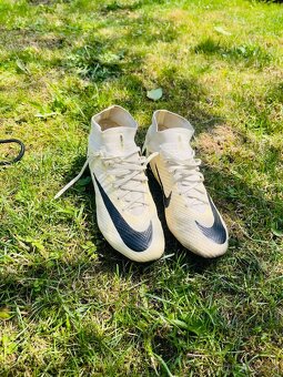Kopačky Nike ZOOM SUPERFLY 40.5 - 2