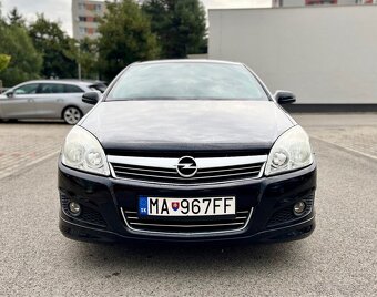 Opel Astra GTC 1.6 benzín 2009, OPC line, Slovenské - 2