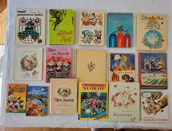 Detské knihy - Naúčné, Disney, staršie,.... - 2