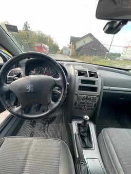 Peugeot 407 - 2