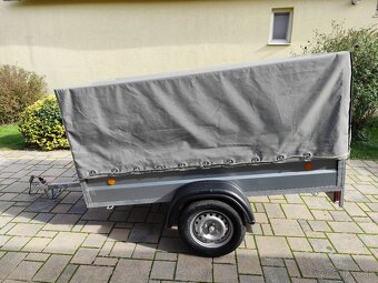 Prívesný vozík značky UNIKOL s plachtou - 2