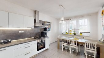 Rodinný dom na pozemku 2200m² s možnosťou ďalšej výstavby (K - 2