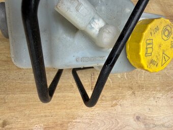 Hlavný brzdový valec s nádržkou – VW / Škoda / Seat / Audi - 2