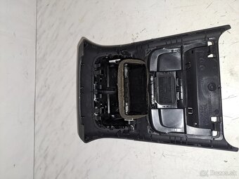 Zadna krytka tunela Audi A4 B8 - 2