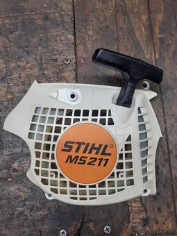 Štartovanie Stihl 211 - 2