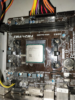 MB AMD FM2+, GIGABYTE F2A88XM-HD3 - 2