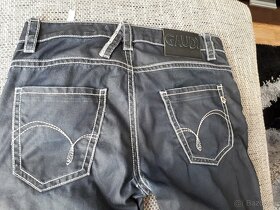 Panske jeansy GAUDÍ a panske jeansy LEE - 2