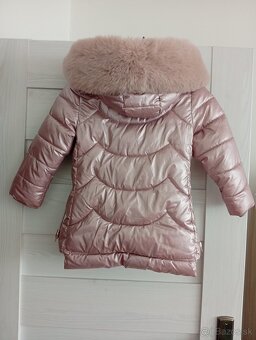 Zimná bunda pre dievčatko. - 2