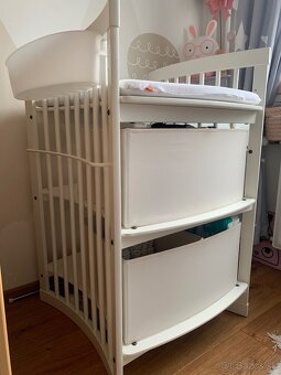 Prebaľovací pult STOKKE - 2