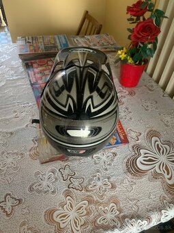 Predam prilbu na motorku - 2