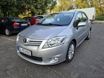 Toyota Auris 1.6, 97kw - Benzín, AUTOMAT - 2