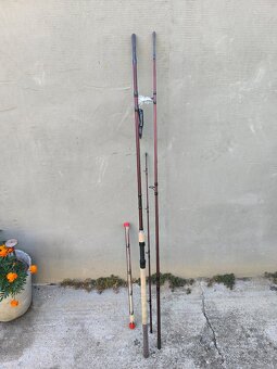 Predám feeder prút Delphin M3 4m 215g - 2