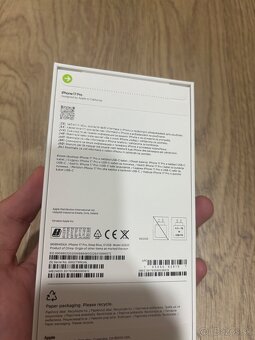 Apple iPhone 17 Pro 512GB - 2