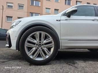 Zimné kolesá VW Tiguan 5x112 r19 235/50 r19 top stav - 2
