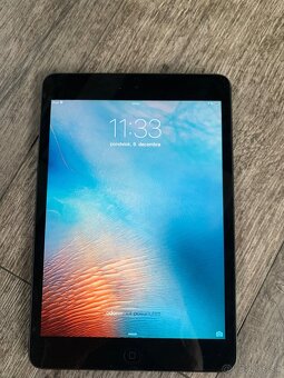 Predam ipad apple 1 generacie - 2