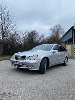 Mercedes Benz C 200CDi W203 - 2