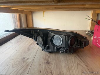 Ľavé predné svetlo Ford Focus MK3 2011-2014 - 2
