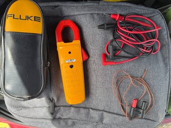 Fluke 325 multimeter - 2