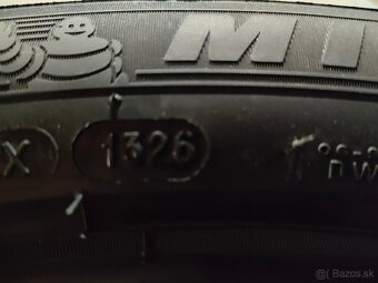 Celoročne Michelin 235/50 R19 - 2
