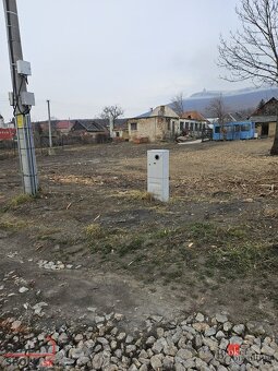 Ponúkam na predaj stavebné pozemky Nitrianske Hrnčiarovce - 2