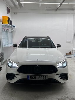 Mercedes Benz E53 AMG - 2
