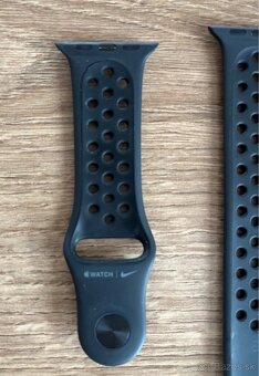Remienok Apple watch 40mm NIKE čierny - 2