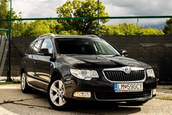 Škoda Superb Combi 1.6 TDI CR DPF Elegance GreenLine - 2