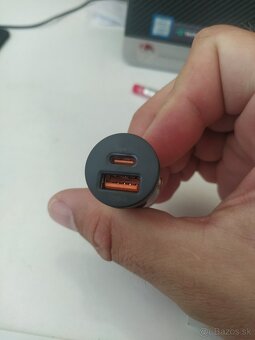 Autonabíjačka USB-C a USB-A 30W Essager - 2