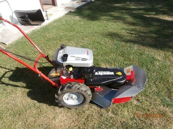 Bubnova kosačka HECHT  DG600. - 2