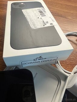 iPhone 13 128GB + kryt Mobilfox - 2