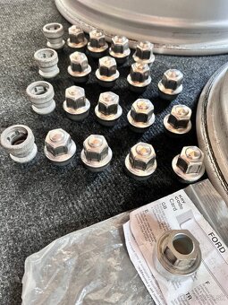 5x160 R17 ORIGINÁL Ford transit Custom - Senzory + matice - 2