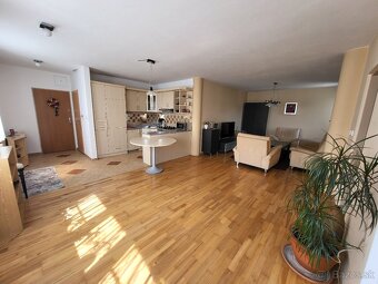 2izbový byt - 61,5m2 - parkovacie miesto - Juh - 2