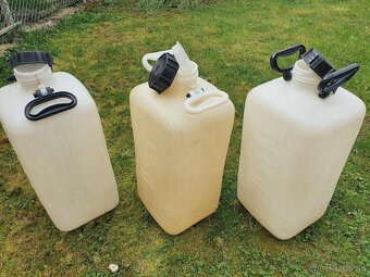 Kanister, bandaska 3x 25 l, 2x 10 - 2