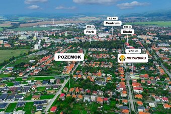 PREDAJ - STAVEBNÝ POZEMOK - ZLATÉ MORAVCE - 2