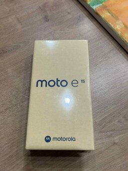 Motorola Moto E15 2 GB/64 GB Denim Blue - 2