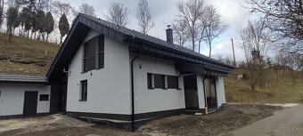 Predám rodinný dom v Počarovej - 2