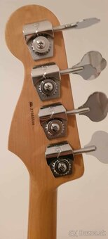 Fender American Jazz Bass - 2