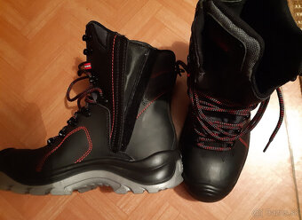 Zateplené pracovné topánky - 2