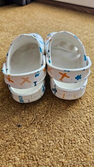 'Crocs' slapky znacka Coqui, v. 27/28 - 2