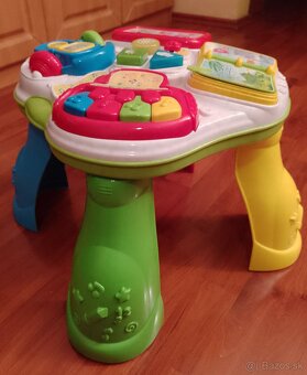 Interaktívny stolík a darčeky - 2