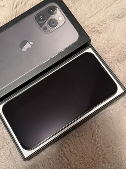 Apple iPhone 13 pro - krásny stav - 2