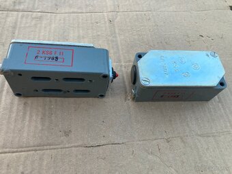 KONCOVÝ SPÍNAČ:2KS6 ; 3KS6 - 2