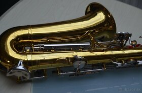 Es - alt saxofon ARMSTRONG - USA - 2