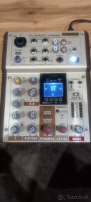 Mix pult PHONIC AM5GE - 2